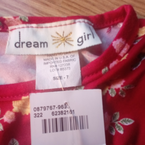 NFS.        girls jumpsuit, one piece, red floral, sz 7 - Picture 5 of 8